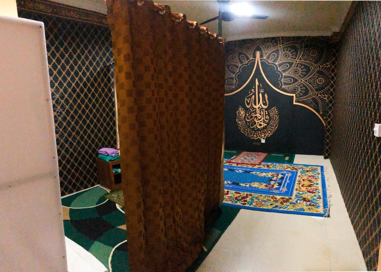 Grand Madani Hotel Mataram Ngoại thất bức ảnh